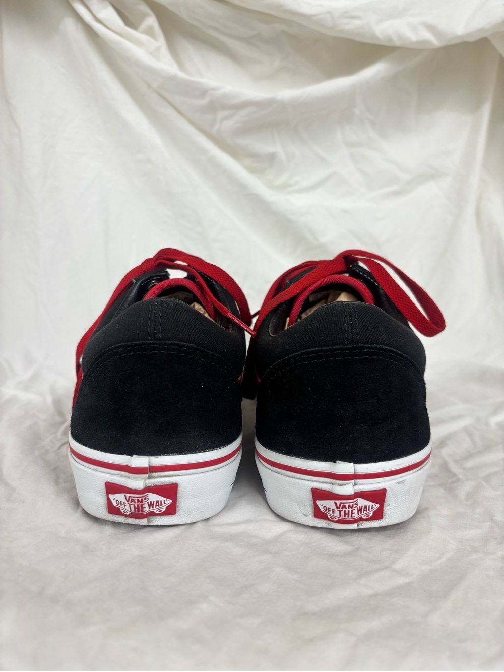 Vans Black/Red Accents Canvas Low-Top Sneakers | Men’s Size 10 - Picture 3 of 7